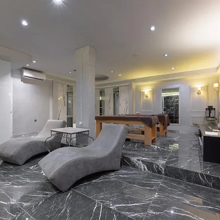 Ośrodek wypoczynkowy Grand 5*