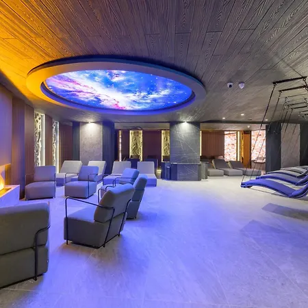 Ośrodek wypoczynkowy Grand 5*