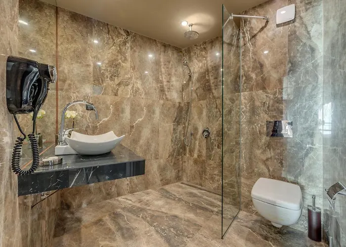 منتجع Grand سفيتي فلاس