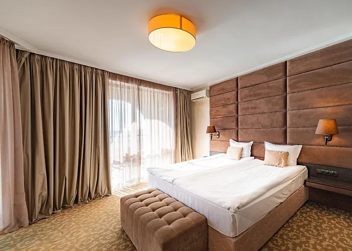 Grand 5* سفيتي فلاس